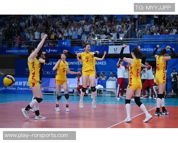 成都排球队整体压制的战术分析与排球热点解读