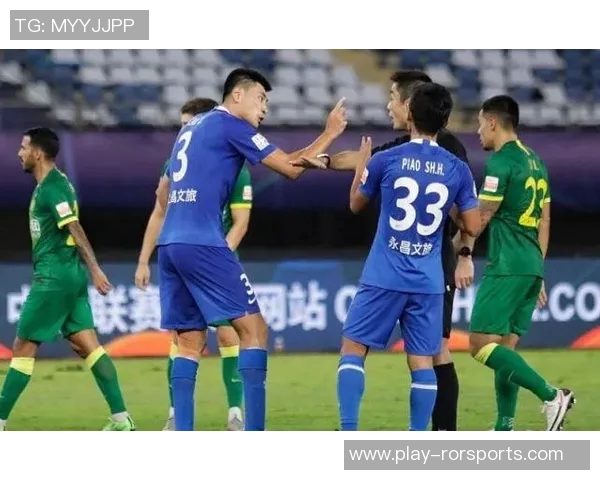 英超联赛与西安篮球队耐力表现的深度分析与比较