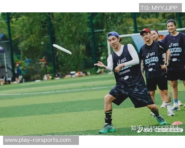 重庆飞盘队在运动飞盘战术排行榜中荣获第二名展现强大实力与团队合作精神