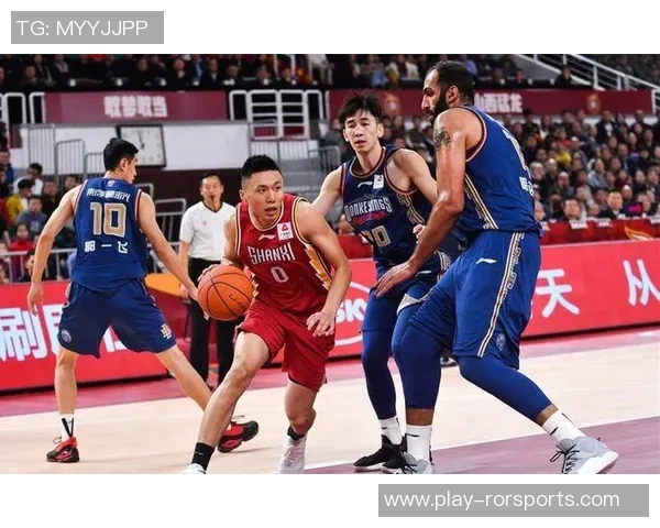 运动最新数据武汉足球队以94分领跑挑战赛积分榜展现强大实力和团队合作精神